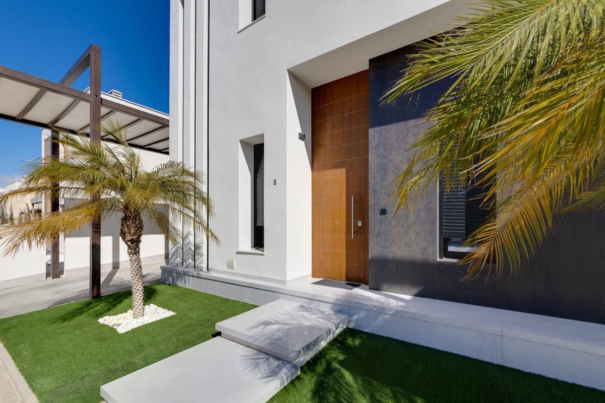 3-Bedroom Villa in Pilar de La Horadada