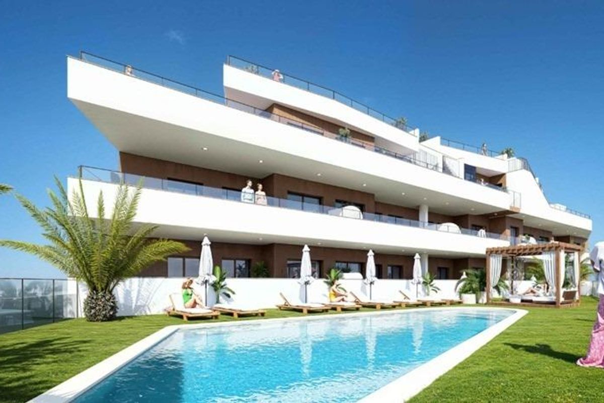 Moderne Küche im Apartment in Formentera