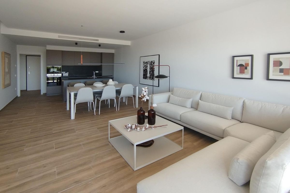 2-Bed Bungalow Polop Sea Views - Image 8