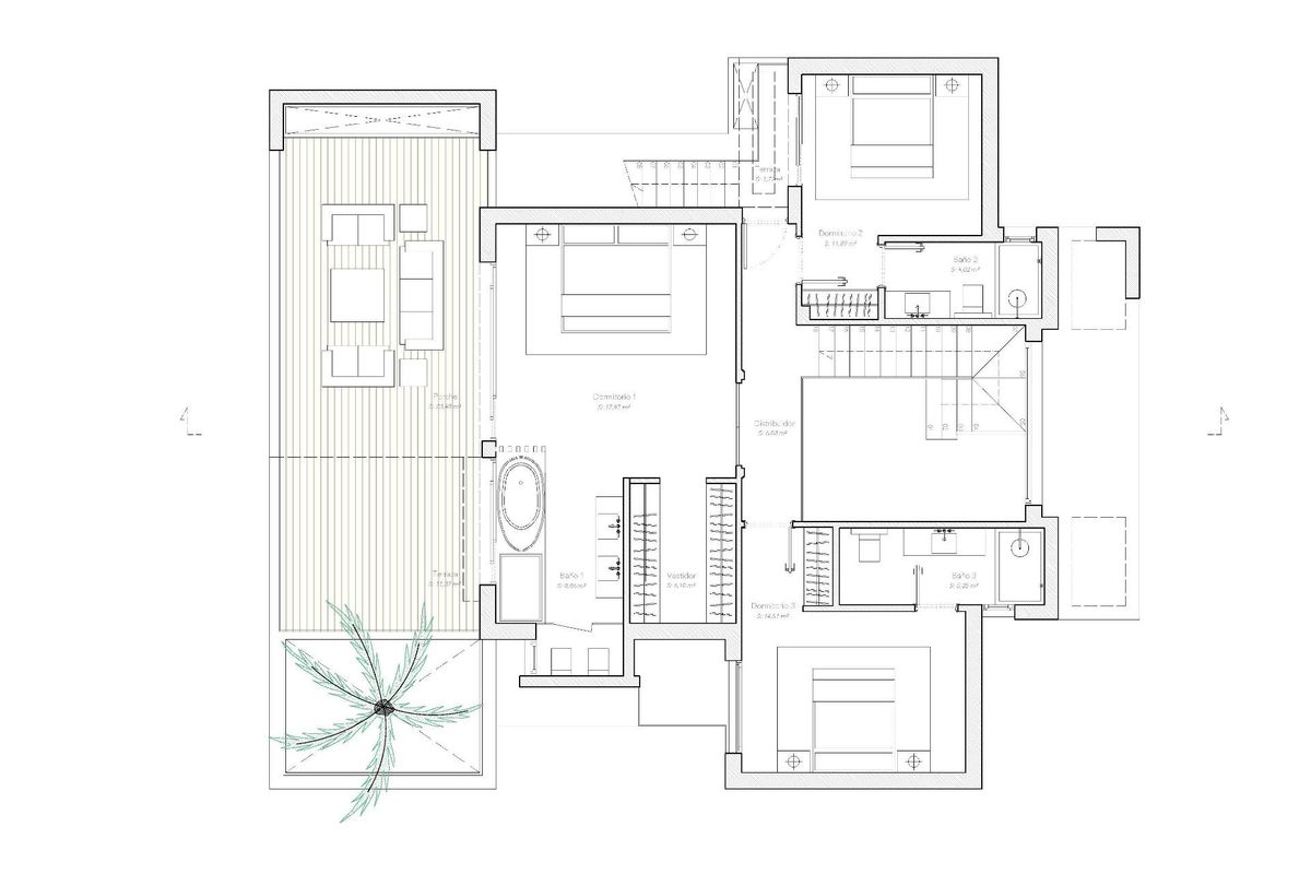 Gedetailleerde plattegrond van een villa met 5 slaapkamers, met ruimte-indelingen en buitenruimtes in Estepona.
