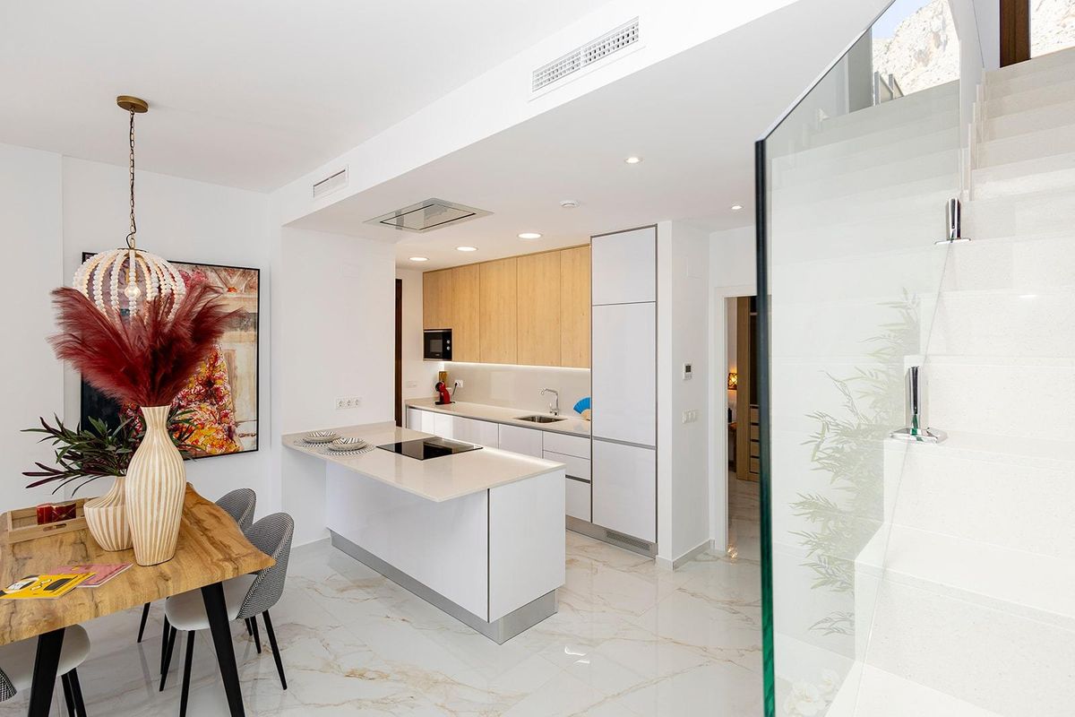 Prachtige nieuwbouw villa's in Polop met uitzicht op zee