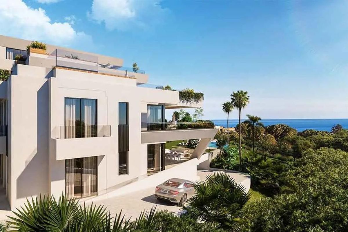 Exterior view of Marbella ground floor apartment