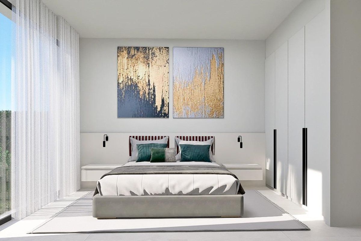 Lichte en moderne slaapkamer in een 3-slaapkamer villa in Finestrat, perfect voor ontspanning met een zacht kleurenpalet.