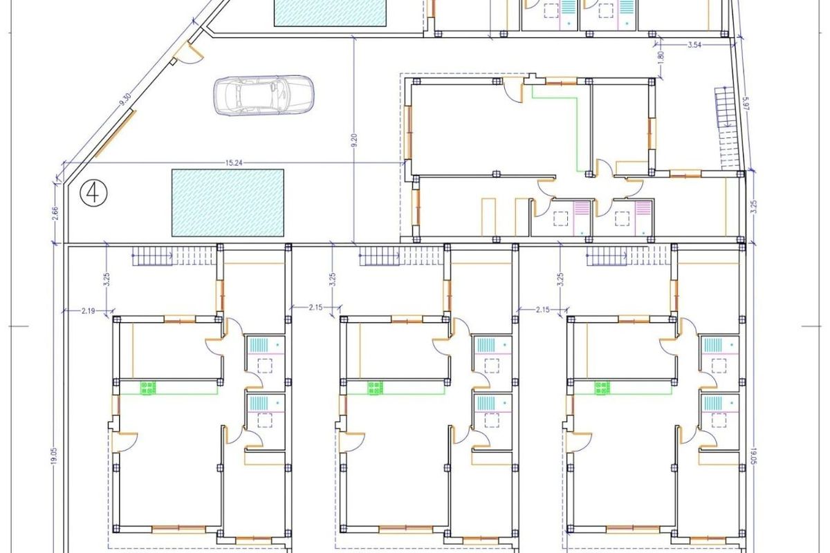 Plattegrond van een complex van 3-slaapkamer villa's in Torre Pacheco, met gedetailleerde indeling van kamers en ruimtes.