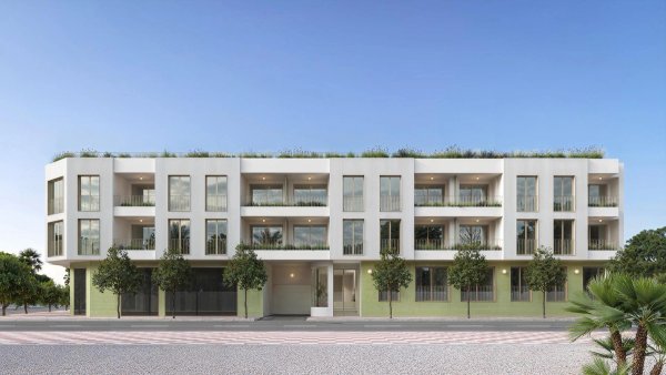 Moderne buitenkant van een 3-slaapkamer appartement op de begane grond in Jacarilla, Costa Blanca Zuid, omgeven door groen.