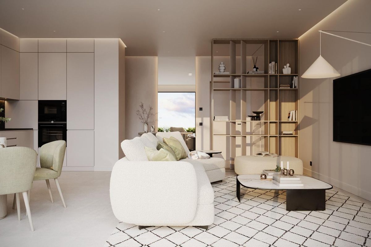 Heldere open woonruimte met keuken en eetgedeelte in het penthouse gelegen in Mijas.