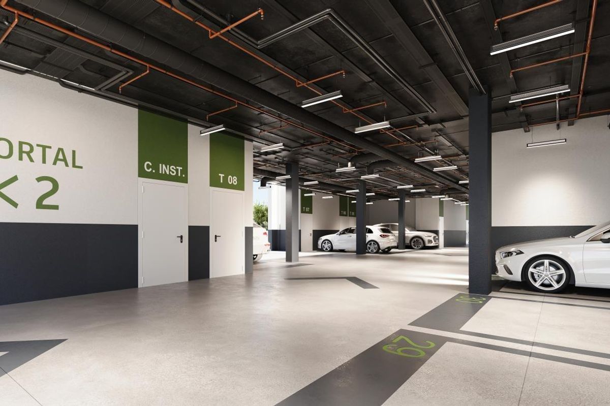 Ruime ondergrondse parkeergarage met beschikbare plaatsen in een 3-slaapkamer appartementencomplex in Mijas, Costa del Sol.