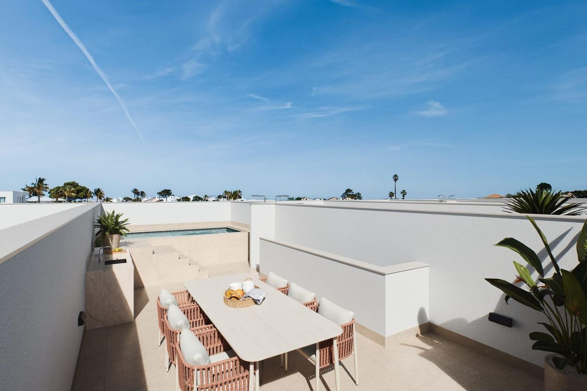 Spacious living room with terrace access