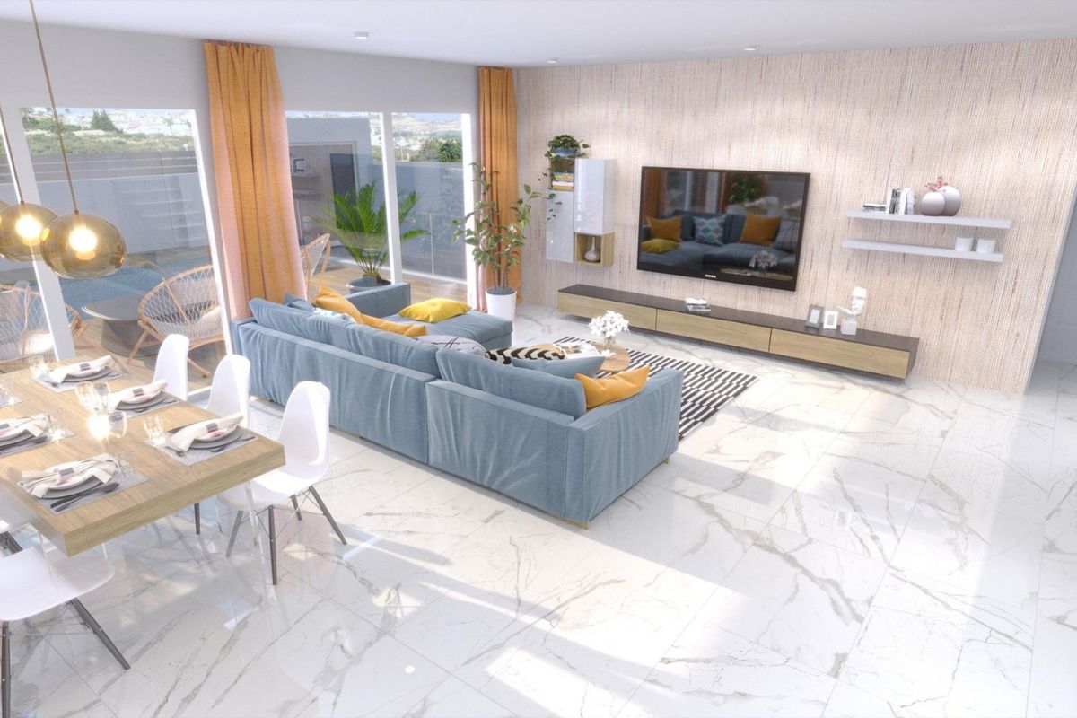 Elegante woonkamer en eetkamer met stijlvolle decoratie in een villa, Ciudad Quesada, Spanje.