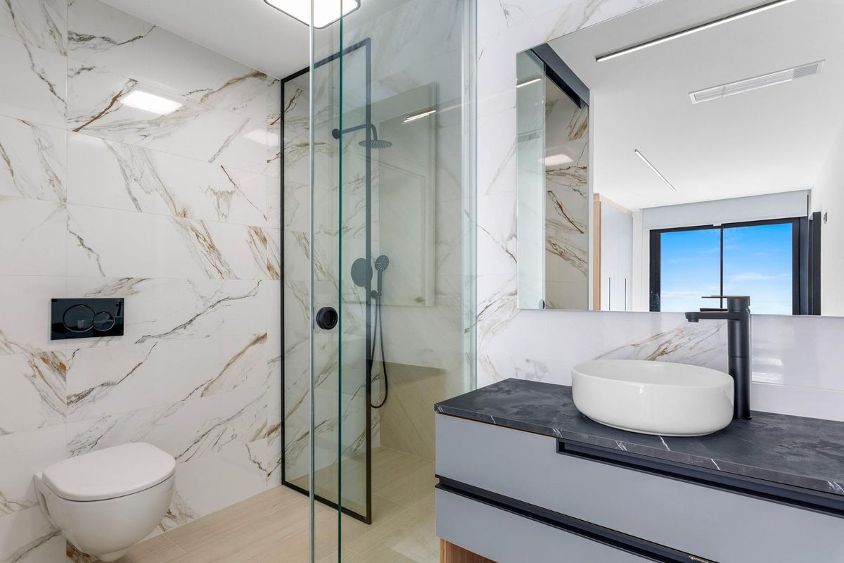 3-Bed Apartment Guardamar Lagoon Views - Image 20