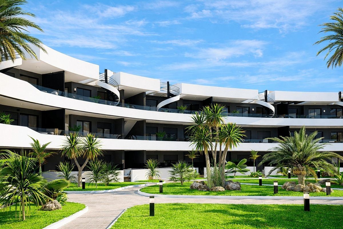 Moderne Küche im Apartment Los Alcazares