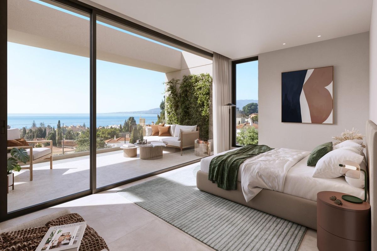 Pedregalejo beachfront promenade