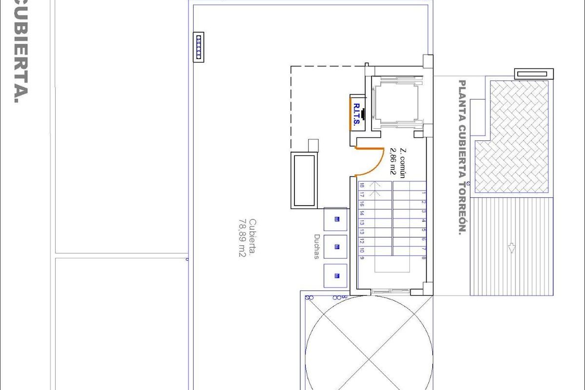 Dakplan van een 2-slaapkamer appartement in Guardamar del Segura, met details van het terras en de indeling.