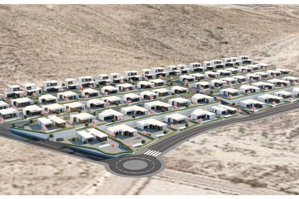 Luchtfoto van een villa complex in Baños y Mendigo, met indeling en groene ruimtes.