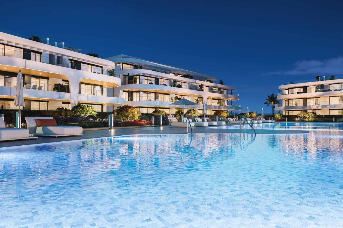 Apartment complex Estepona exterior view