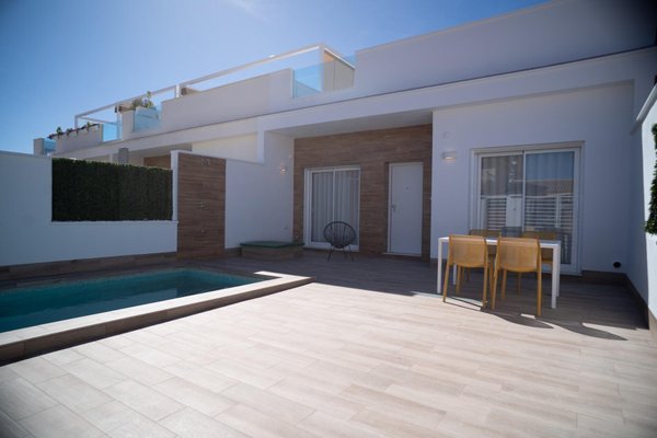 NEW BUILD TOWNHOUSES IN SAN JAVIER