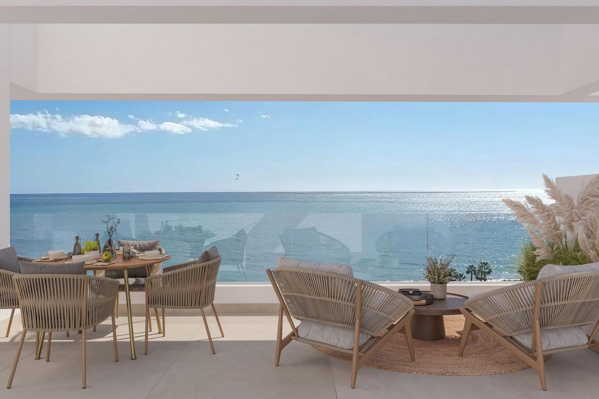 2-Bed Penthouse Málaga Terrace - Image 11