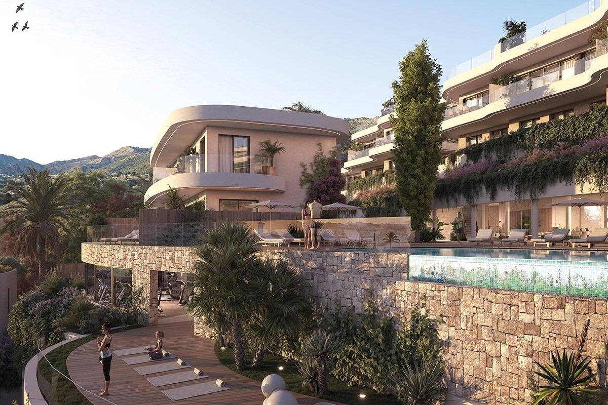 Essbereich mit Zugang zur Terrasse