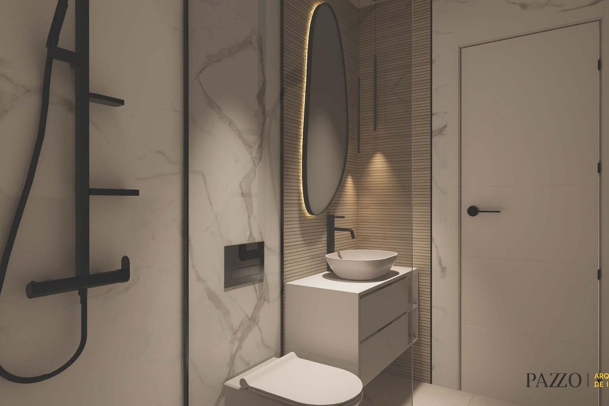 Strakke badkamer met stijlvolle accessoires, ideaal voor een bungalow in Pilar de La Horadada, Costa Blanca Zuid.