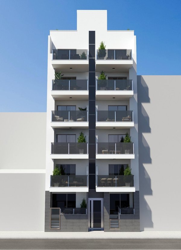 Moderne buitenkant van een drievoudig appartement in Torrevieja, Costa Blanca Zuid.
