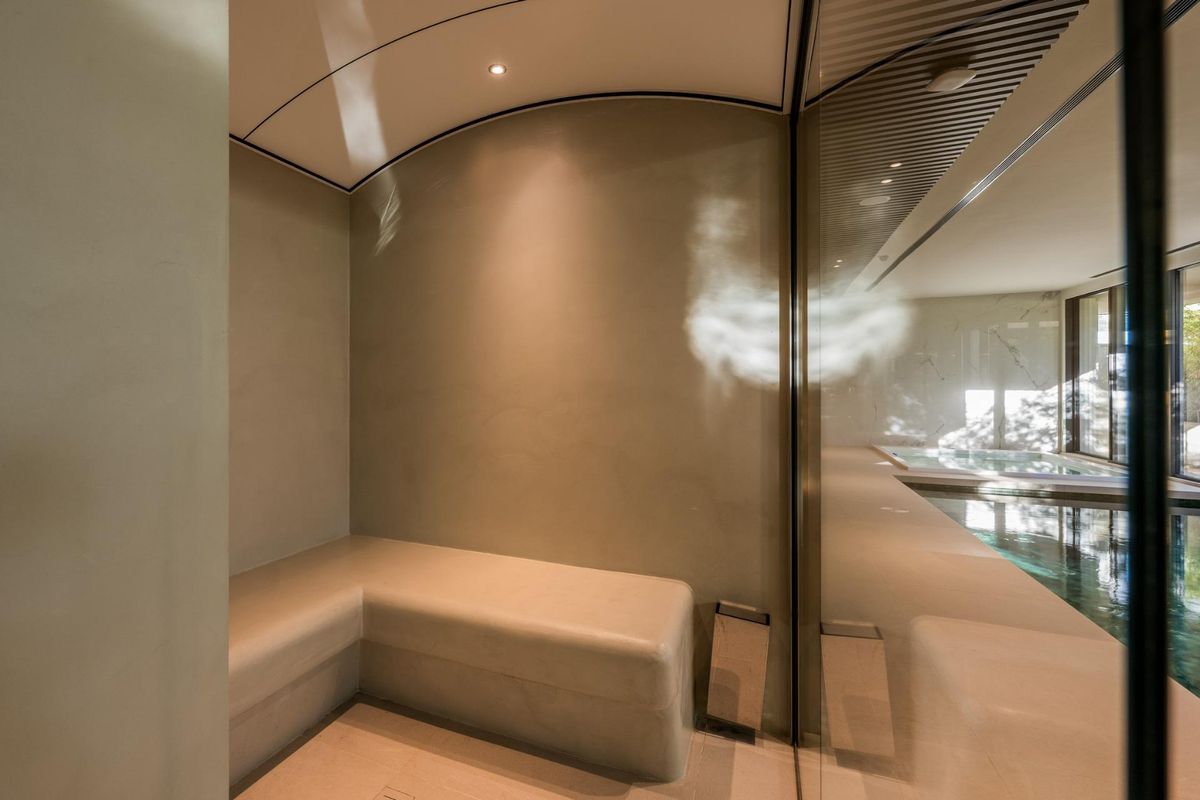 Jacuzzi op privéterras met zeezicht