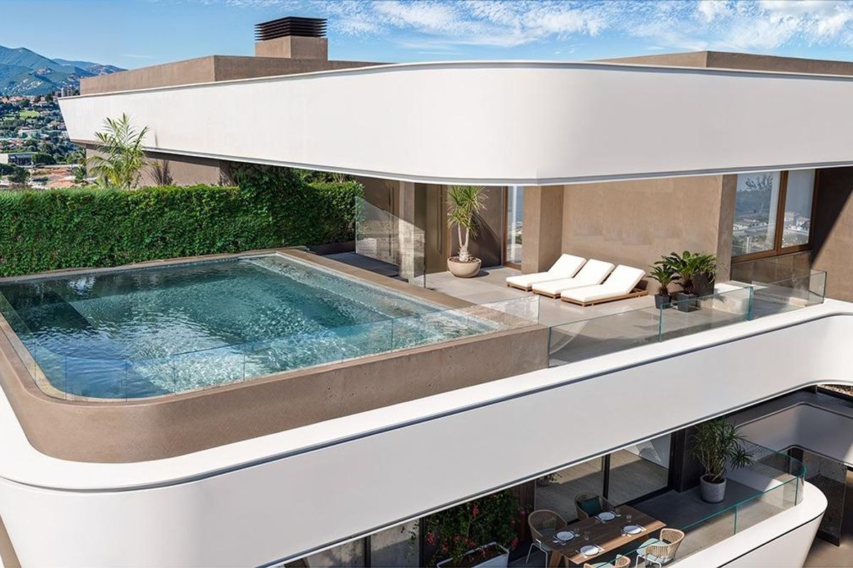 Lichte woonkamer in appartement Estepona