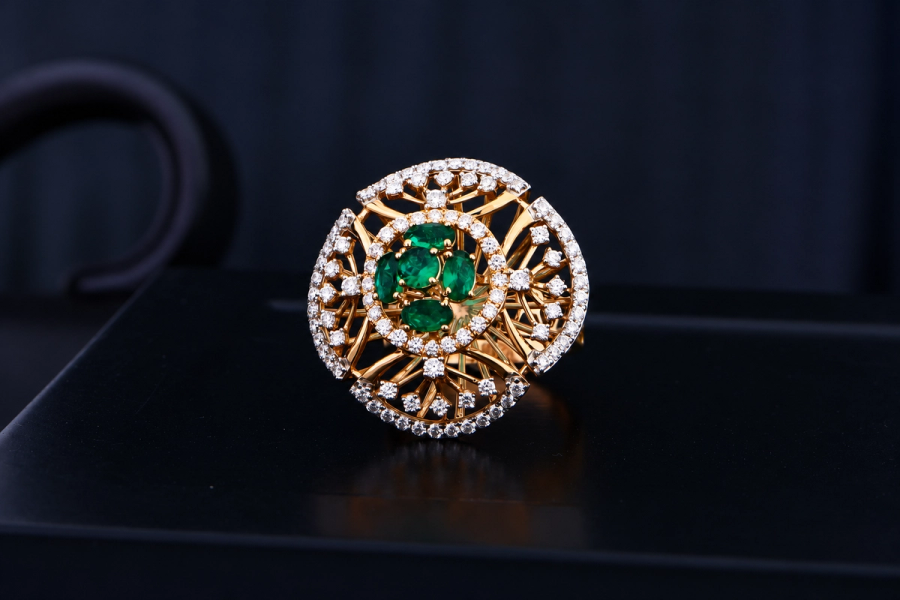 Oval-Cut Emerald Green Gemstones
