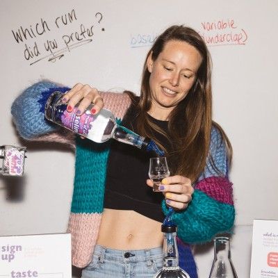 Robyn Smith of rum et al. presenting rums at Boston Rum Week