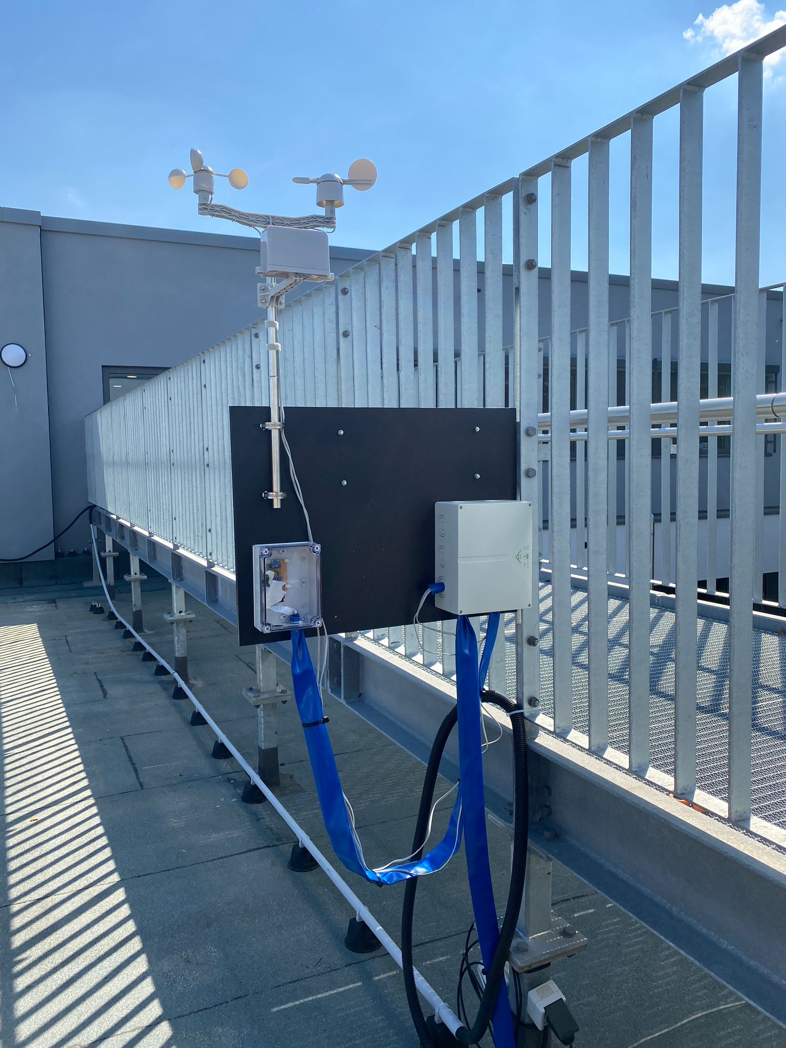informatics Association - Weatherstation