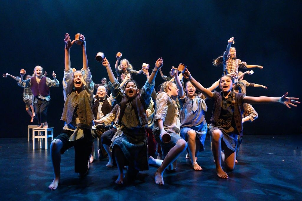 West End Studios Juniorkompani.