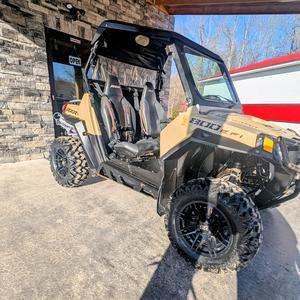 2011 Polaris RZR 800 S - Thumbnail 2