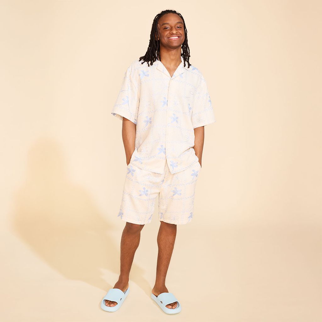 summer young mens