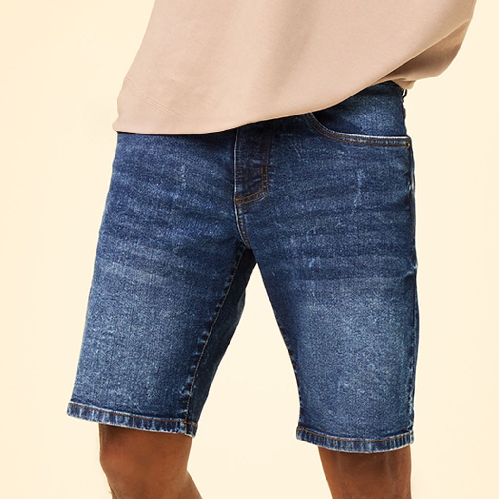 young mens shorts
