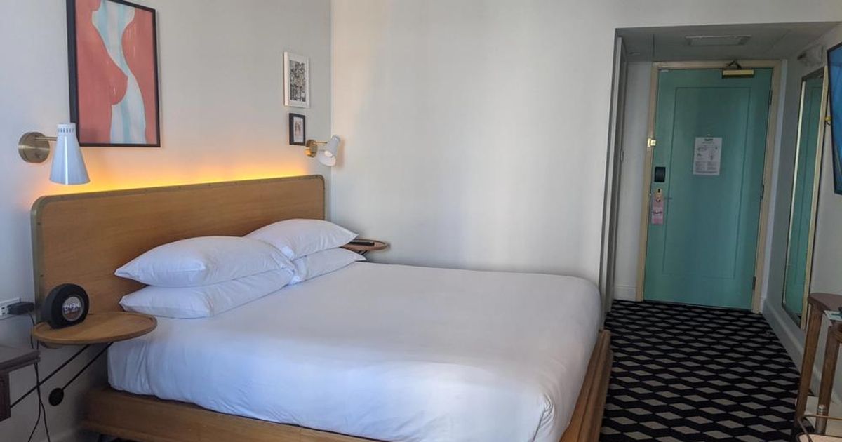 American Express Hotel Membership Rewards Offer Challenge - NBA Arena Travel Guide Cover Image