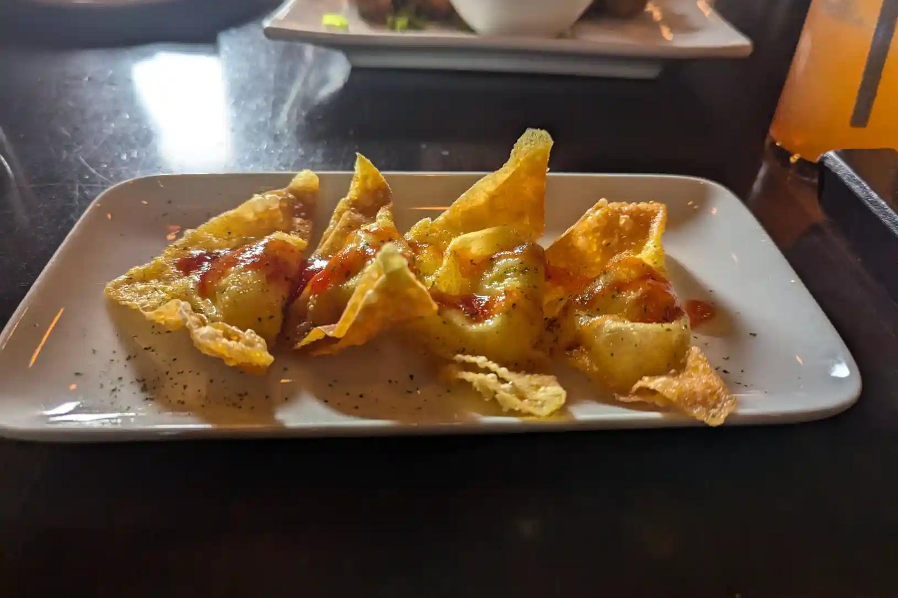 Fried Wontons (4)