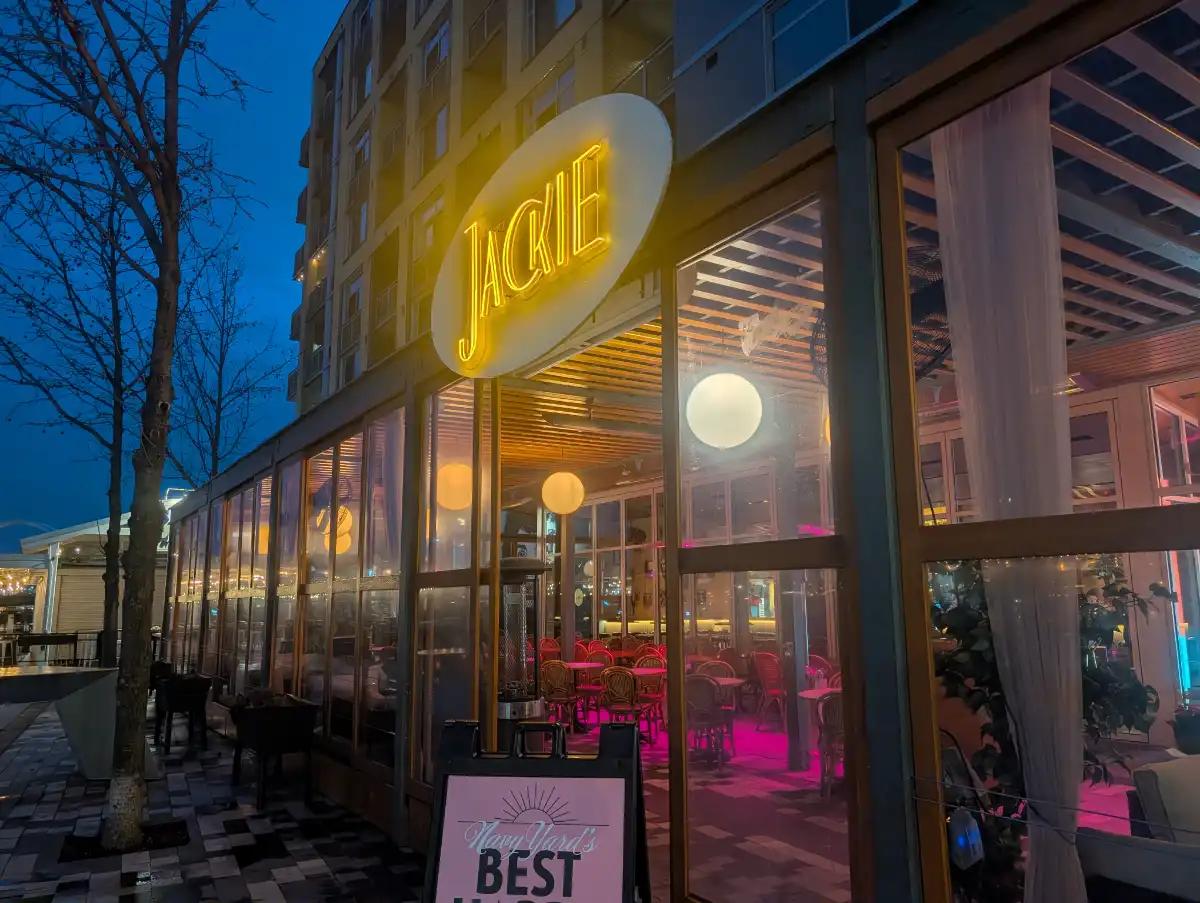Jackie DC Happy Hour Restaurant Review - NBA Arena Food Review