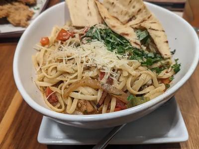 Seafood Linguini ($28)