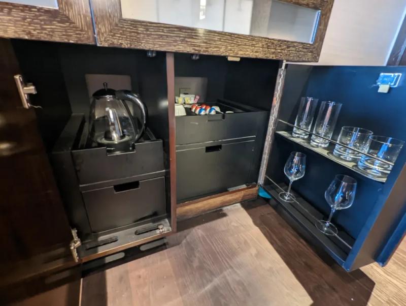 Gallery image 14