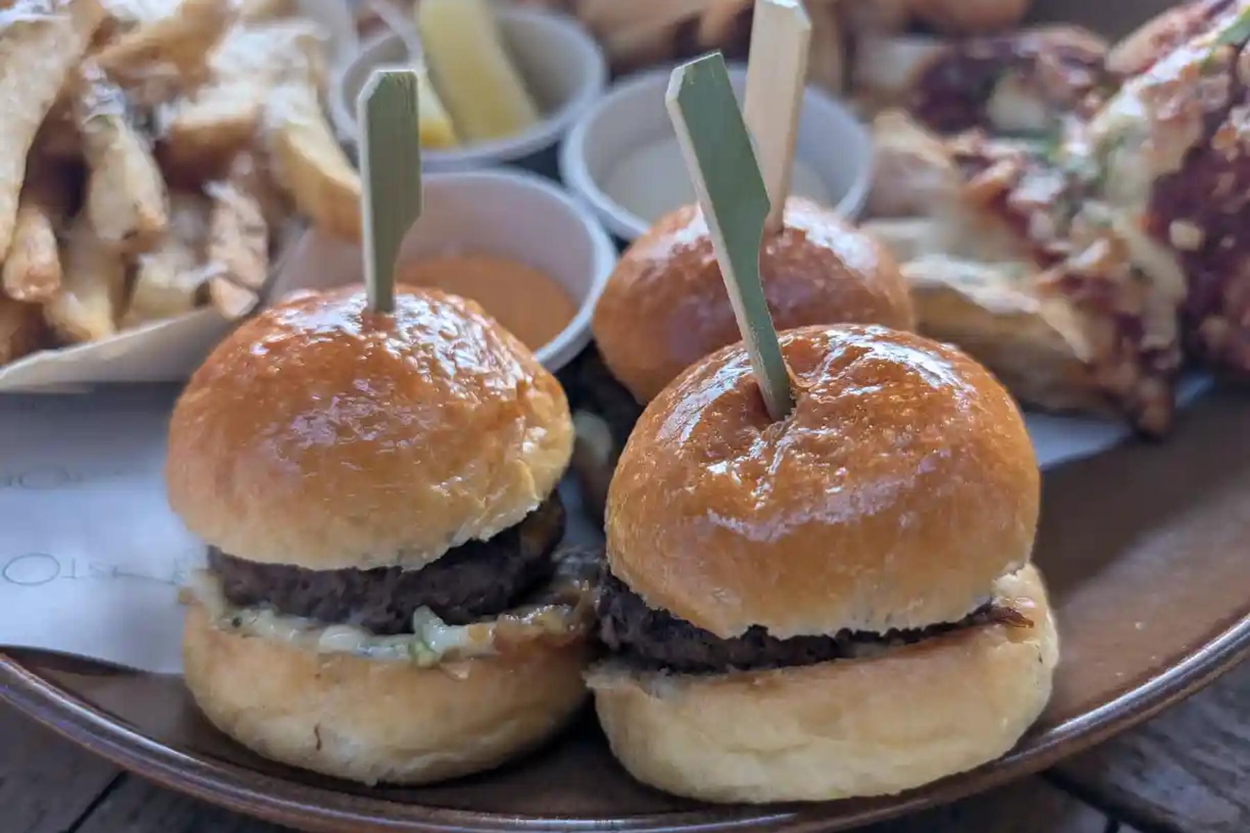 Sharing Platter: Beef Sliders (3)