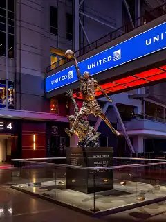 United Center exterior