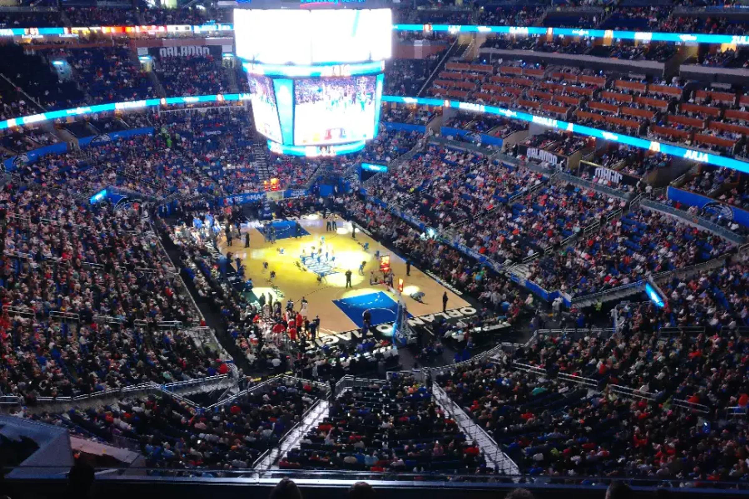High-up view of the Orlando Magic court at the Amway Center before the game starts.