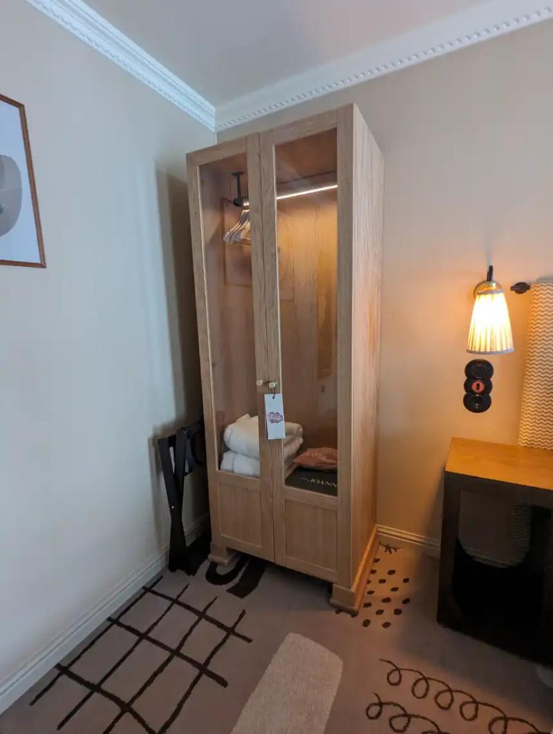 Gallery image 6