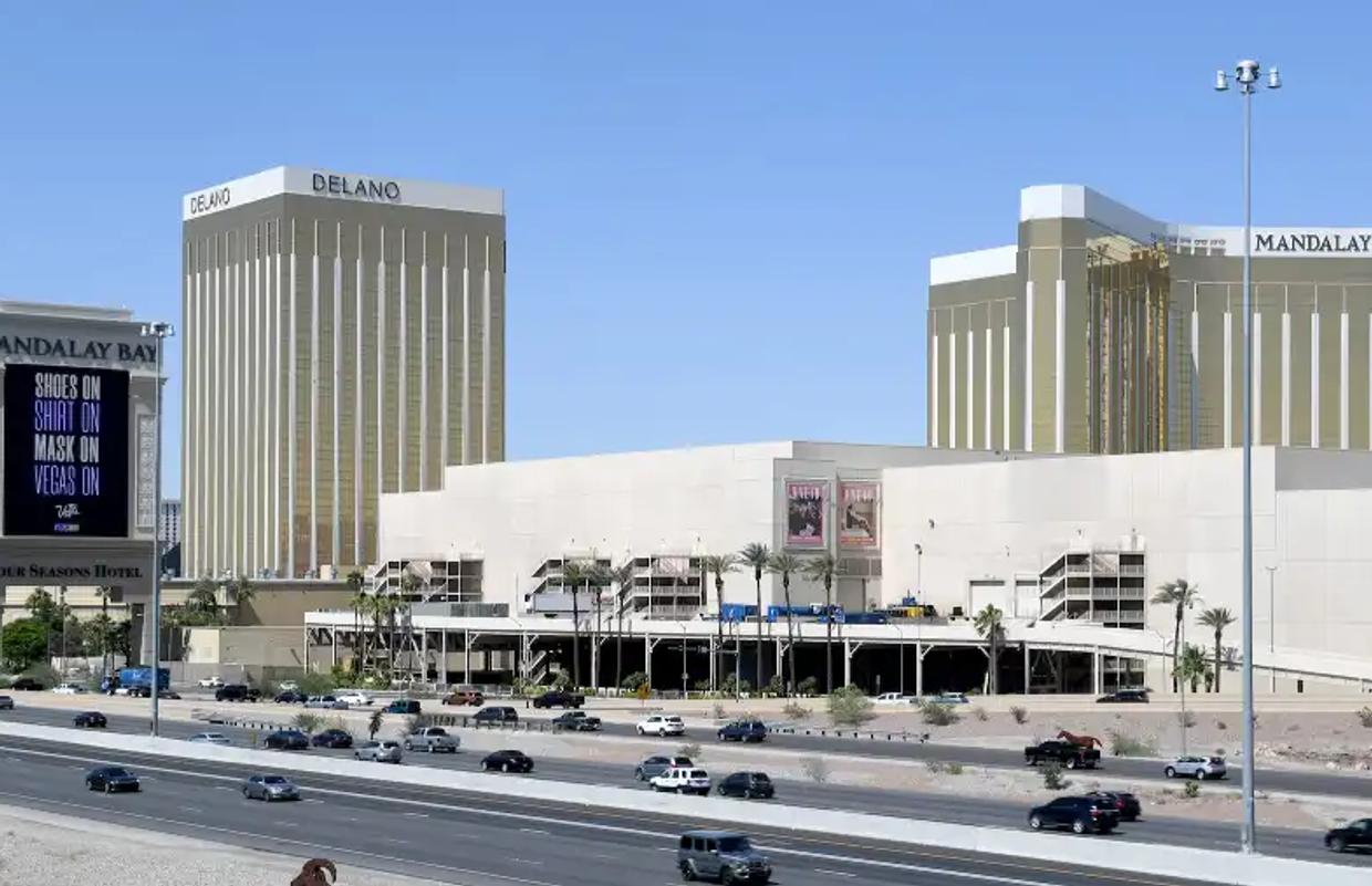 Michelob Ultra Arena arena