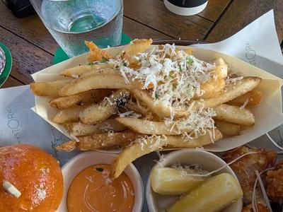 Sharing Platter: Truffle & Seaweed Fries