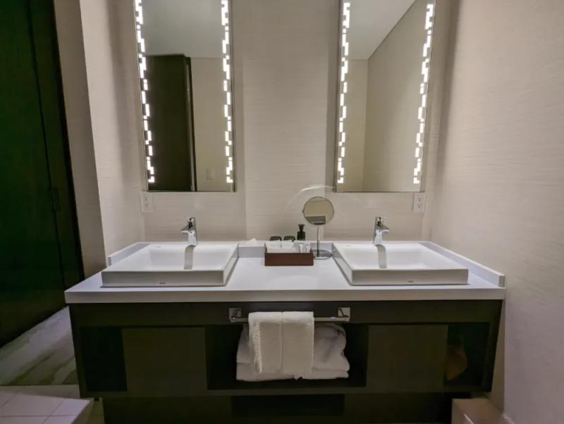 Gallery image 13