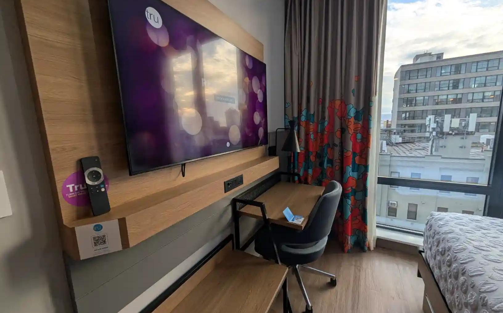 Tru by Hilton Brooklyn Hotel Review - NBA Arena Hotel Review