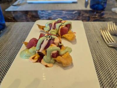 Sesame-Ginger Ahi Tuna Crispy Wonton