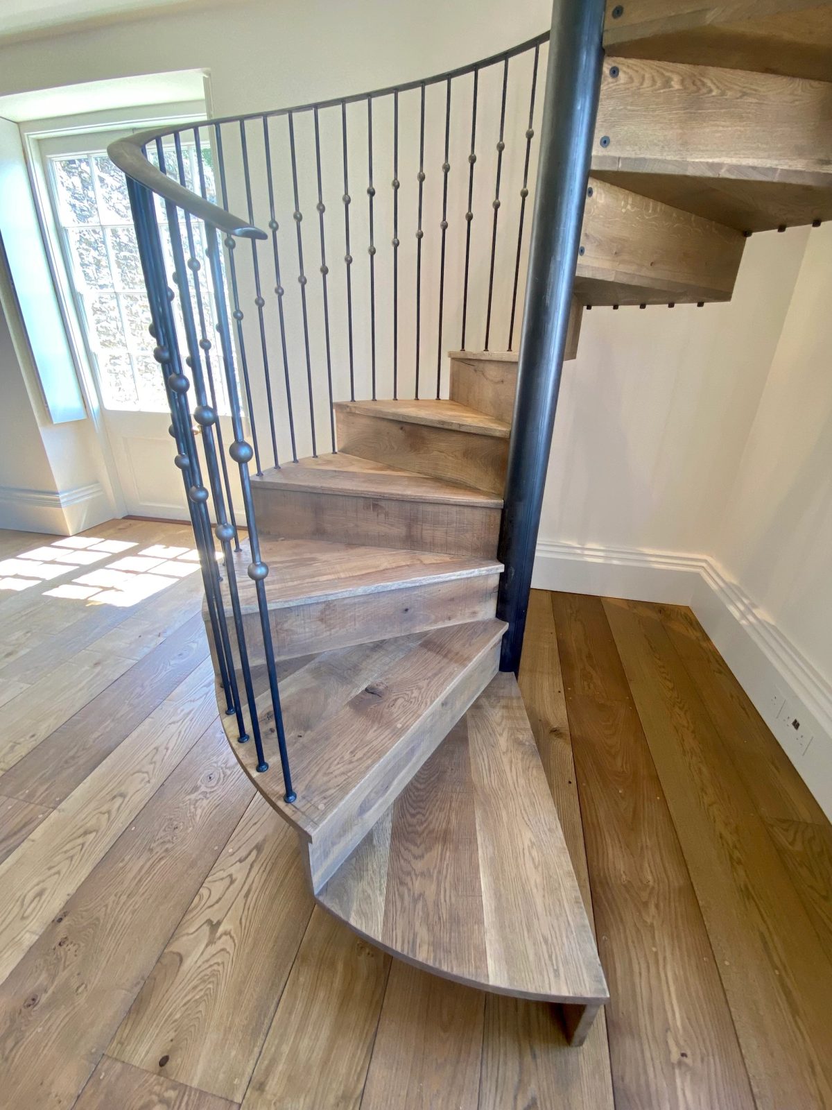 Oak Spiral Staircase