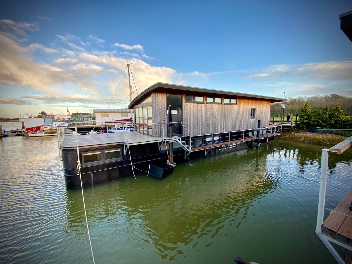 Bembridge Houseboats
