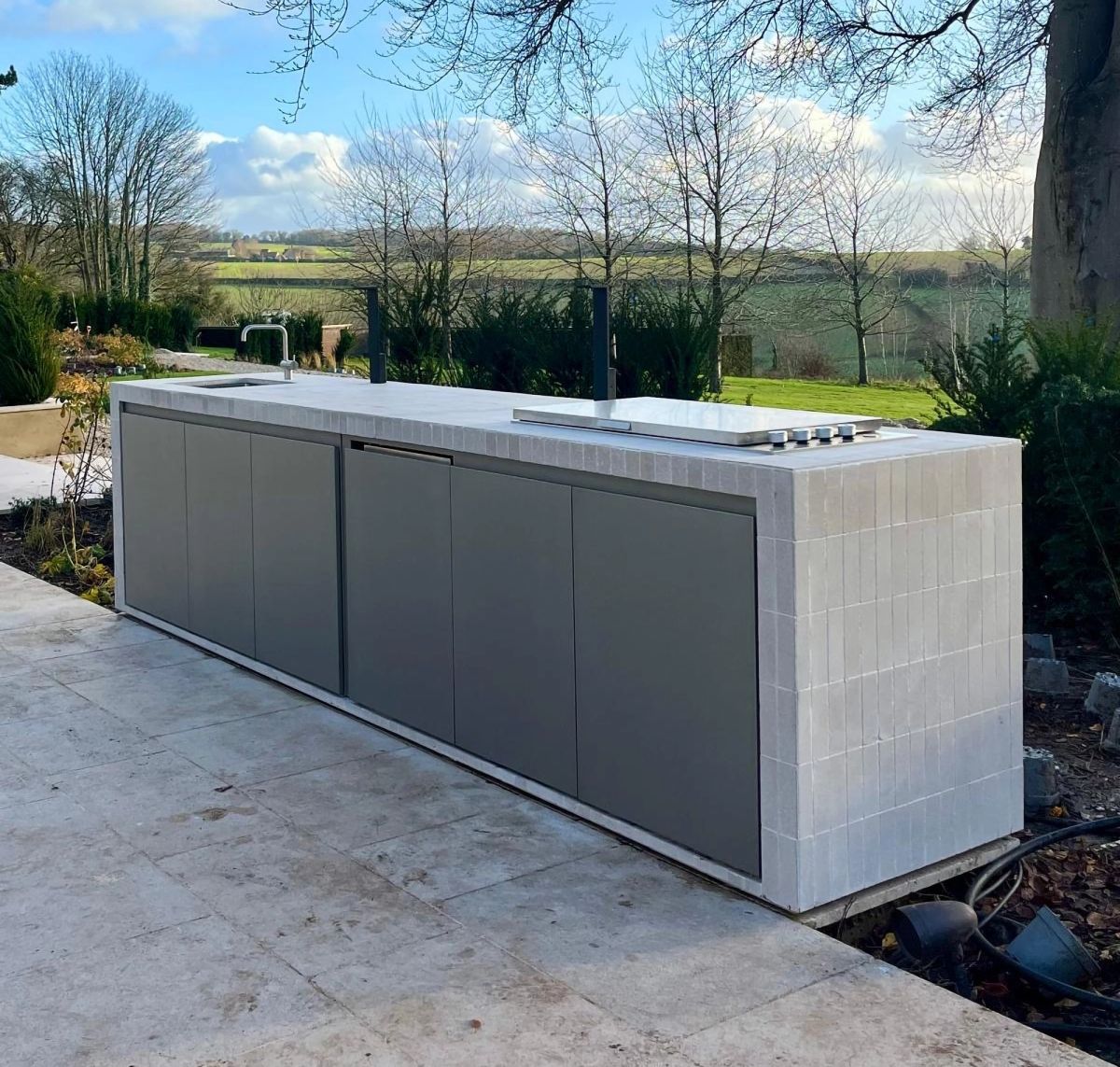 Outdoor Kitchen